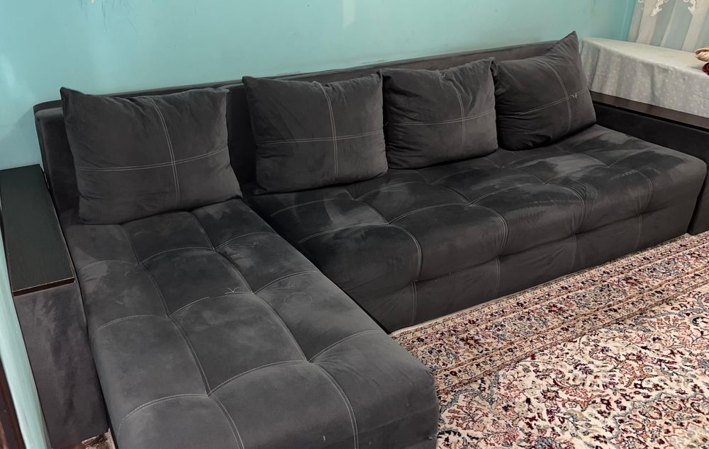 Мягкий мебель  диван