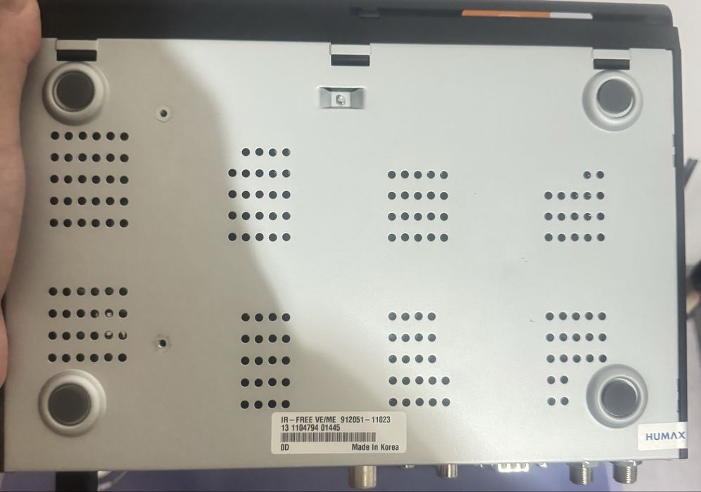 Спутниковый ресивер Humax