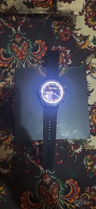 Smart watch yangi