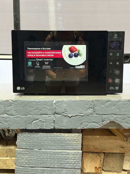Микроволновая печь LG