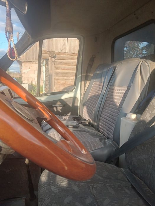 Продам газель тентованный