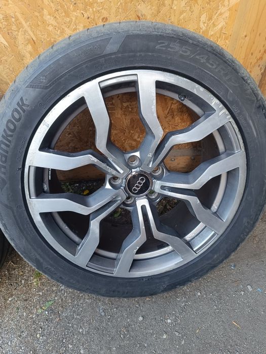 Продавам джанти с гуми 255/45 R19