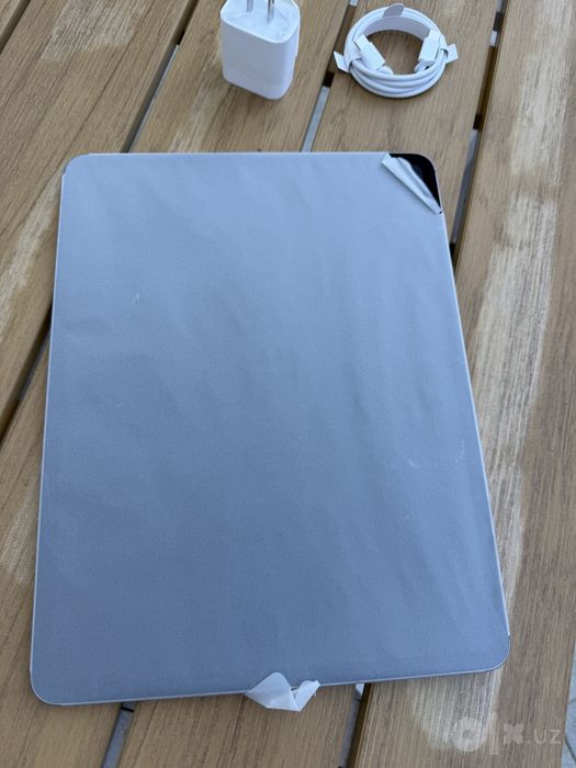 Ipad Air 13 M4 128gb wifi  Esim