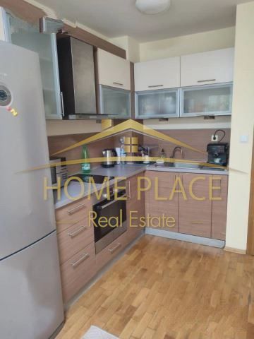 Дава се под наем Двустаен апартамент в Варна, Левски - 65 кв.м за 548.25 € - Снимка #1