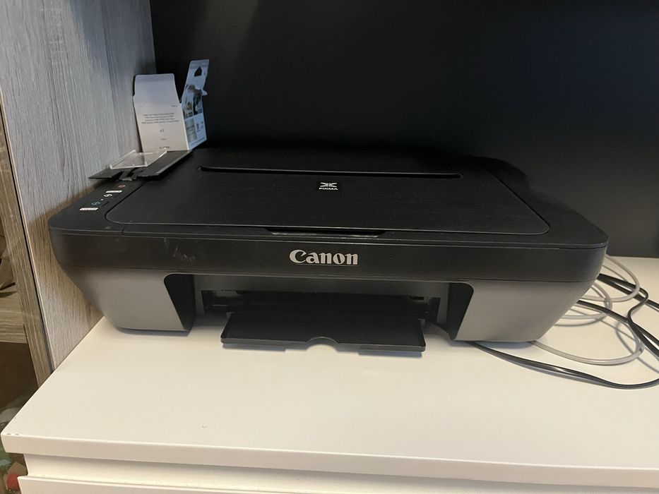Принтер,  копир и скенер 3 в 1 canon pixma