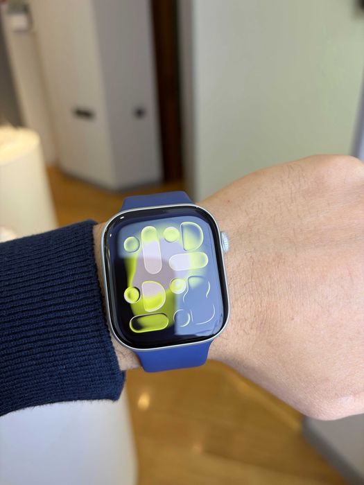 Apple iWatch 10 Series 46 mm Jet Black , Silver