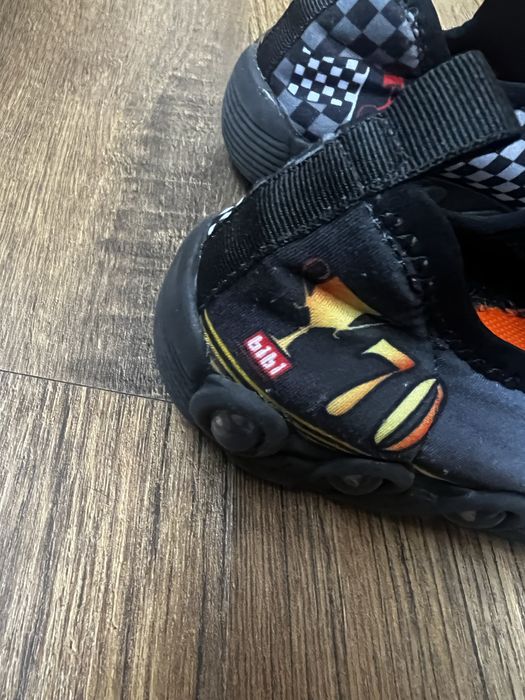 Детски пантофи