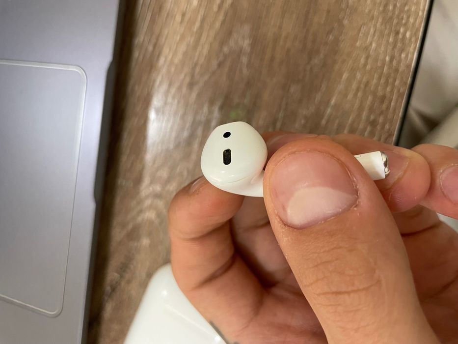AirPods 2 оригинал