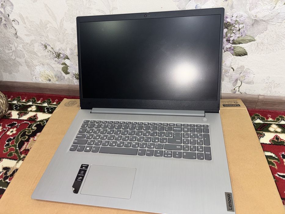 Ноутбук Lenovo IdeaPad 3