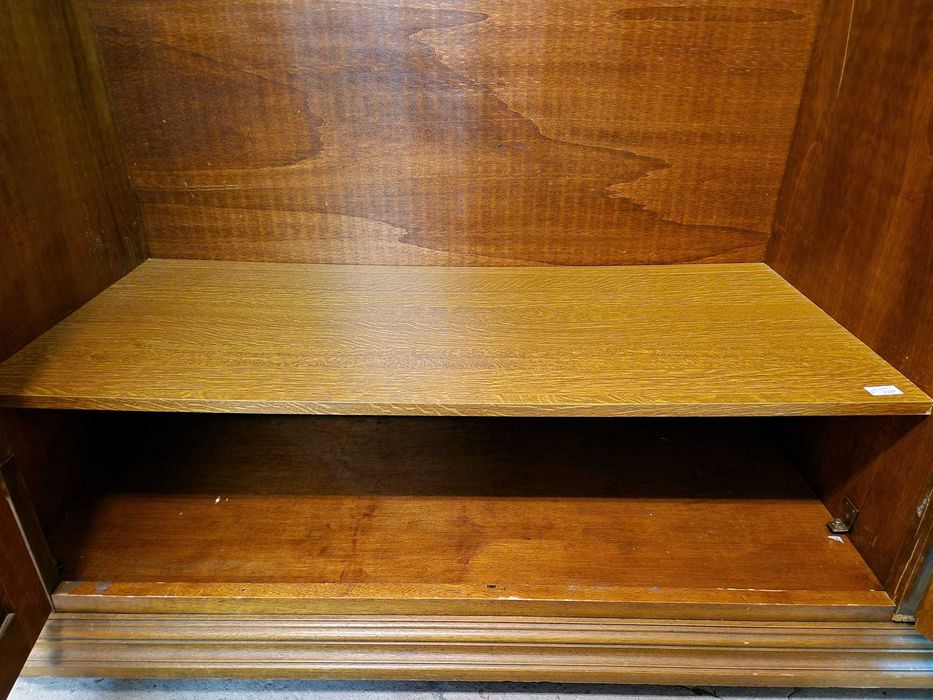 Дъбов четирикрилен гардероб