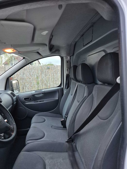 Citroen jumpy autoutilitara 2013