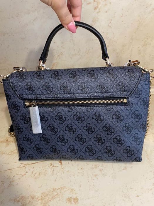 Чанти Guess,Moschino