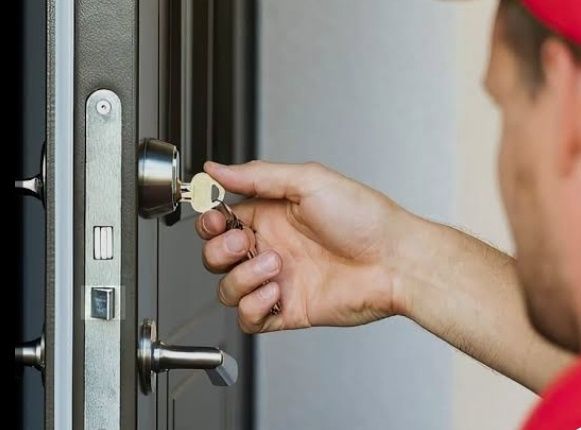 Вскрытие замков  работаем круглосуточно