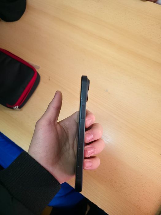 Vand sau schimb cu s23,24,25 ultra,puls