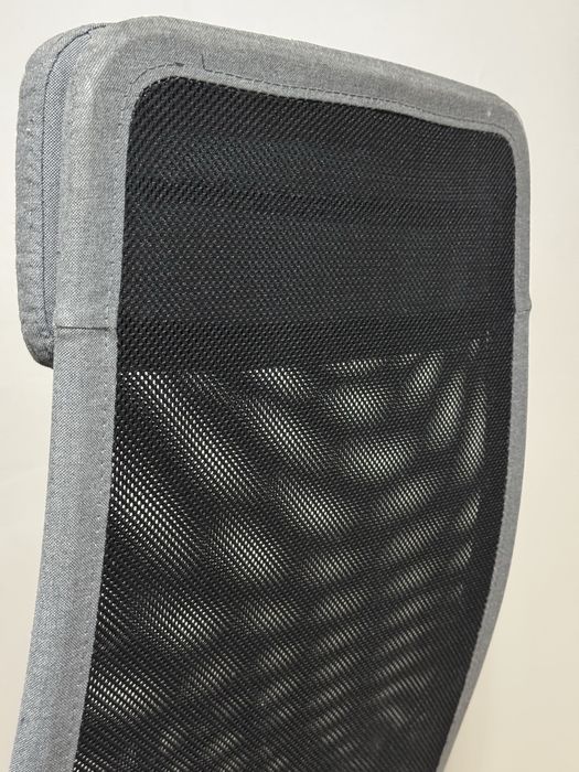 Продается офисное кресло  IKEA