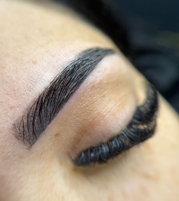 Micropigmentare și tatuaje București!