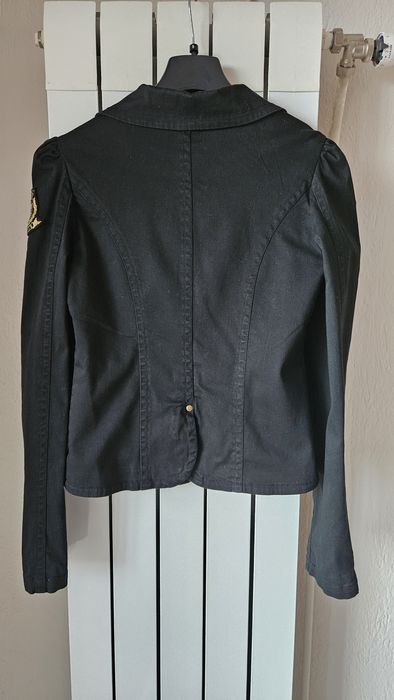 Спортно-елегантно дамско сако "Terranova"