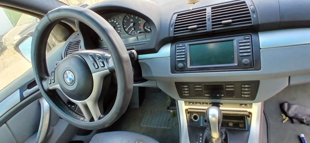 Bmw x5 3.0i  2004
