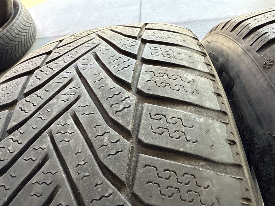 2бр. Зимни Гуми 205/60R/16 -FALKEN- DOT:4722- 4.7мм. ** 35€. за 2бр.**