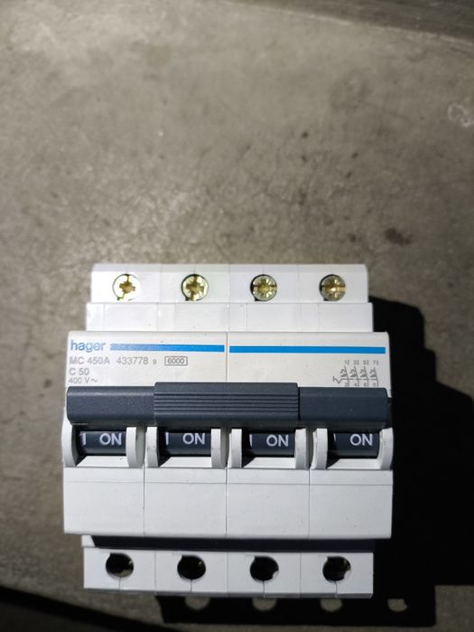 Siguranță automată modulară  50A trifazată.