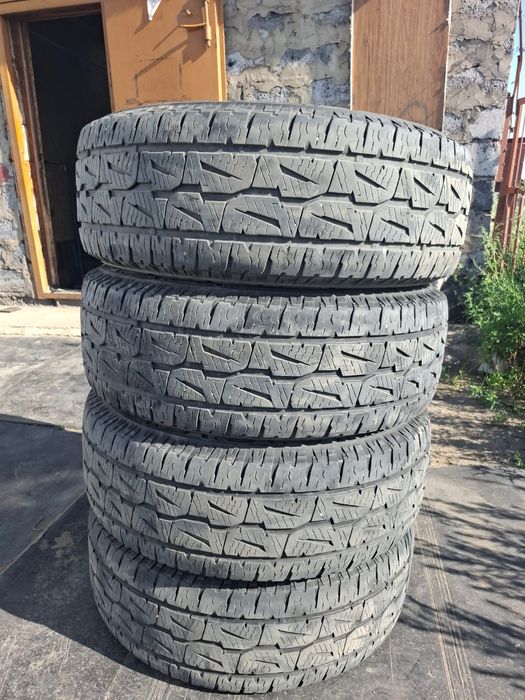 Продам шины всесезонные