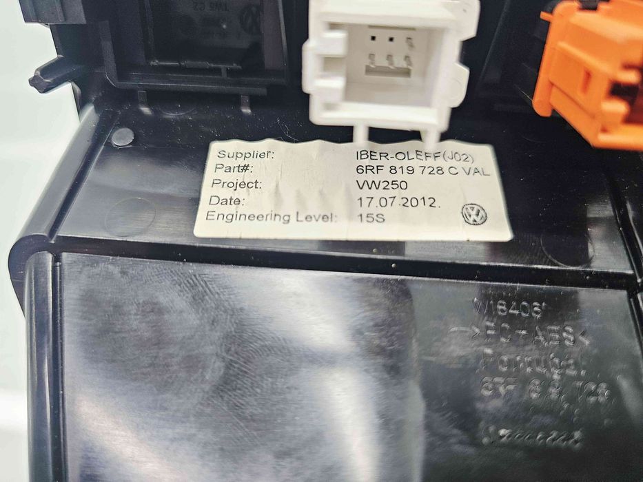 Grila aerisire centrala Volkswagen Polo (6R) [Fabr 2009-2016] 6RF8197