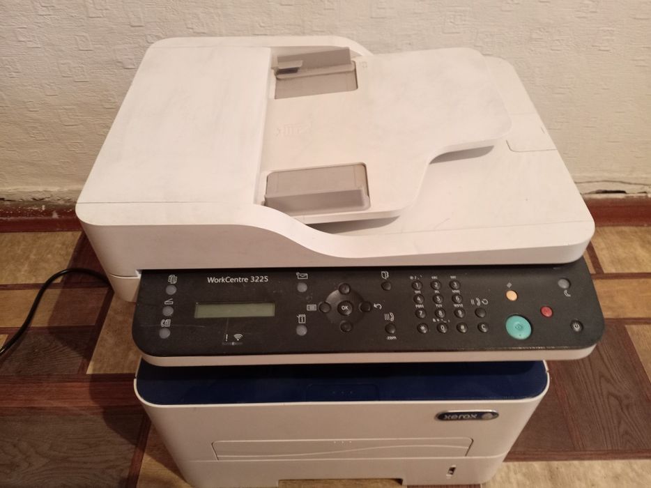 Продам принтер МФУ 4 в 1
