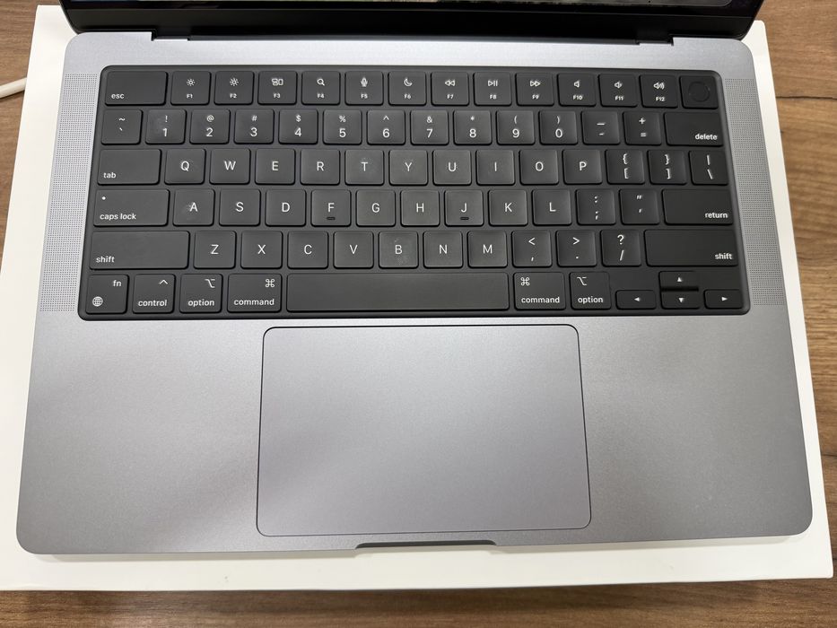 MacBook Pro 14" M1 Pro (10 CPU/14 GPU) 16GB/512GB