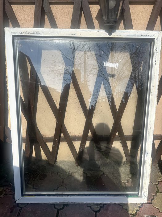 Vand 3 geamuri termopan in stare impecabila