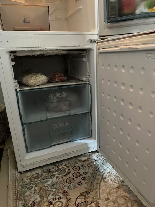 Холодильник BEKO