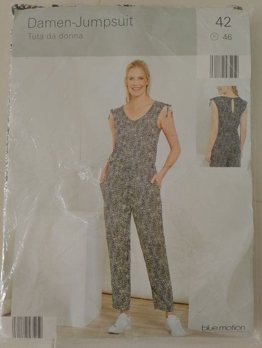 Vând salopeta dama material de vara, produs de calitate, produs de imp