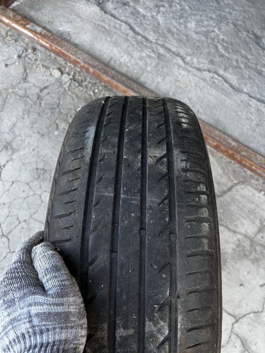 Покрышка 215/60 r16