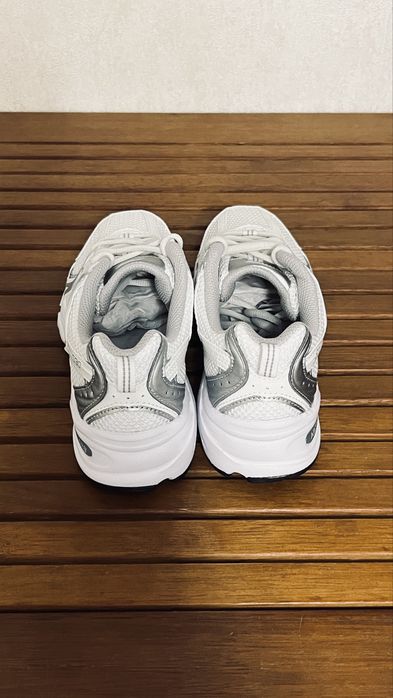 Кроссовки New balance 530