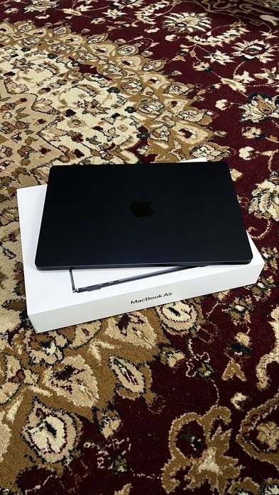 Macbook air m2 8/256
