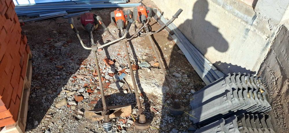 Моторна коса и духалка