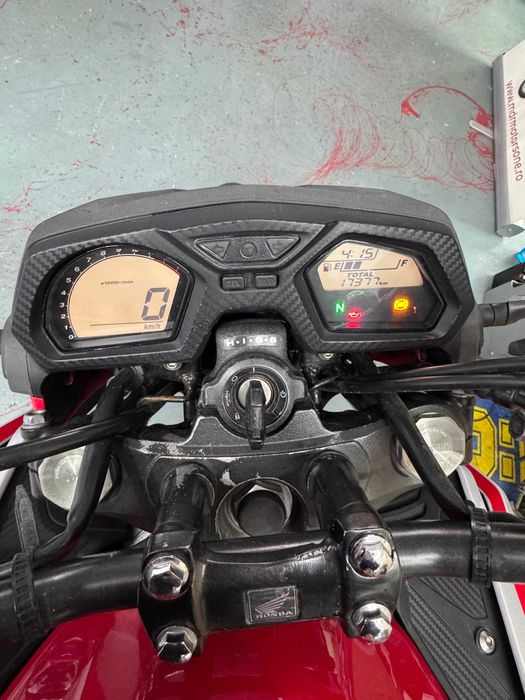 Honda CB650F 2017 -GARANTIE-