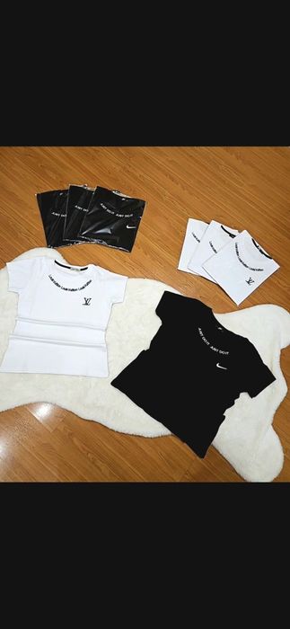 Дамска Мода (тениски)