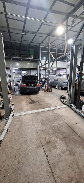 Сдам СТО вдоль улицы.