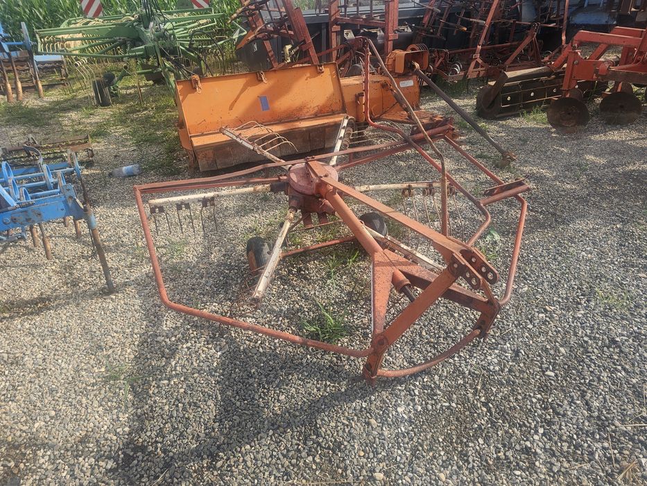 grebla kuhn gunoiera mig met plug disc remorca coasa presa