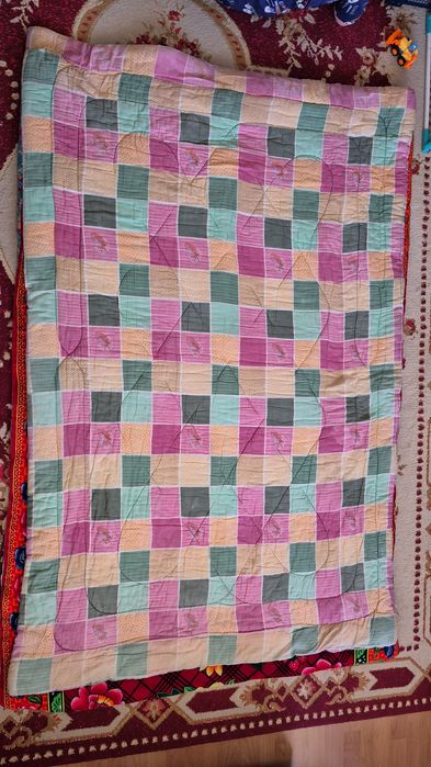 Одеяло, корпе, подушки,покрывало