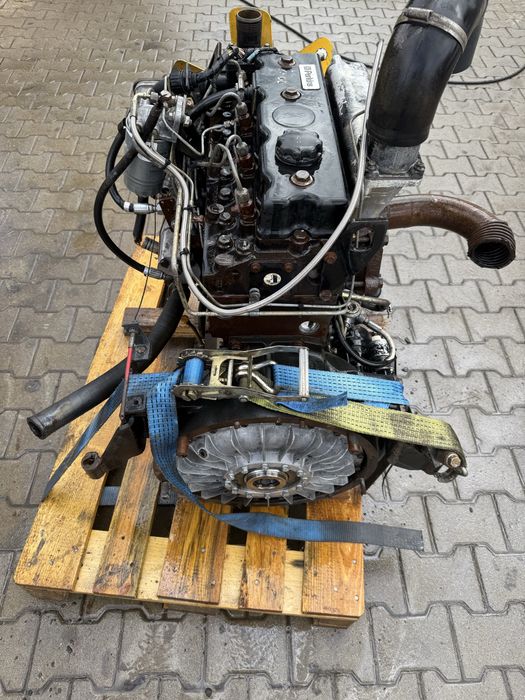 De vanzare motor perkins 1004.4