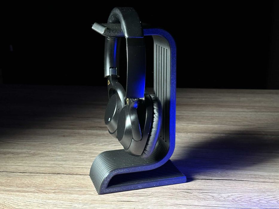 Suport de casti PREMIUM cu striatii