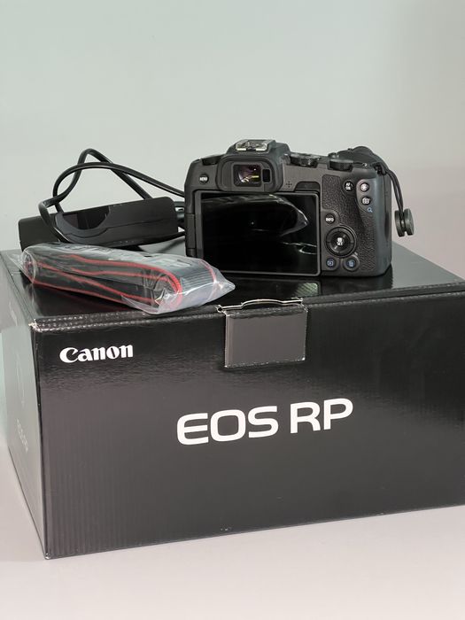 Фотоаппарат Canon RP