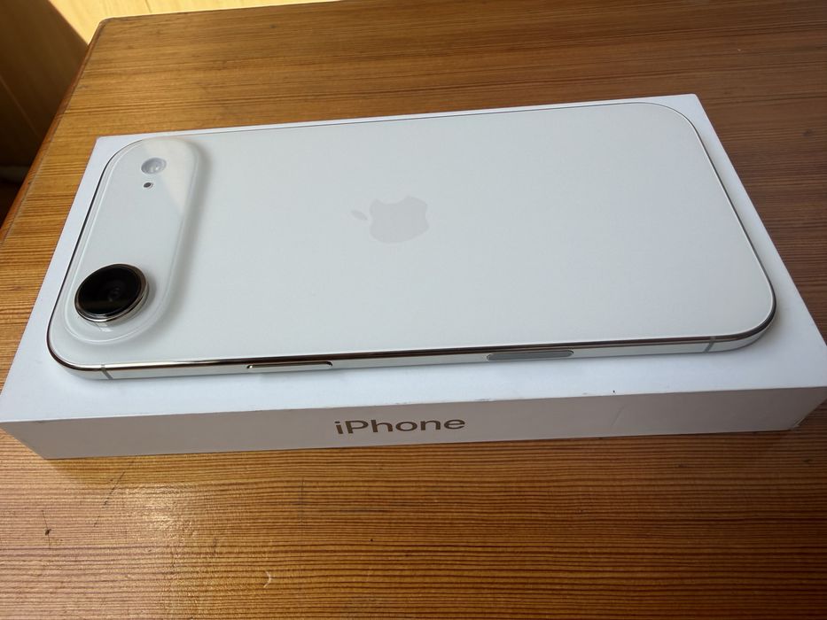 Iphone  17 air  1 TB