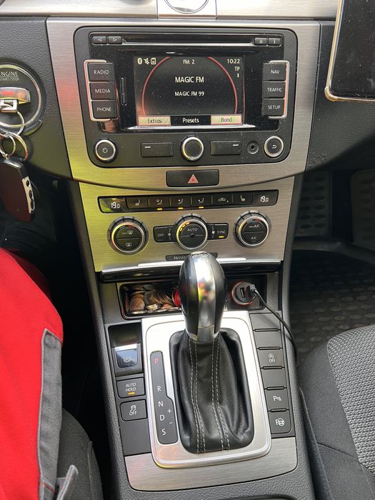 Vând vw passat b7 an 2014
