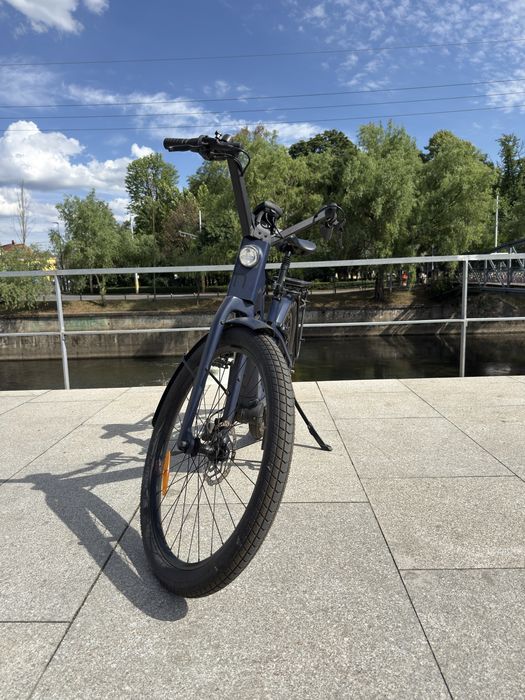 Bicicletă electrică Moustache Lundi 27.5 – stare excelentă, echipată complet, ideală oraș + drumuri mixte