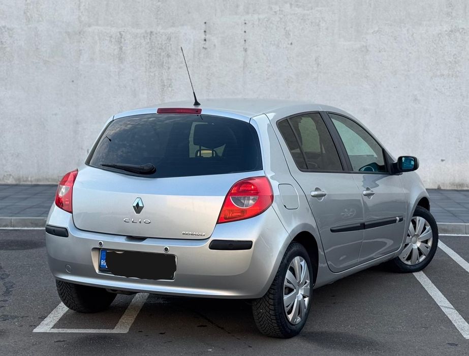 Renault Clio 1.6