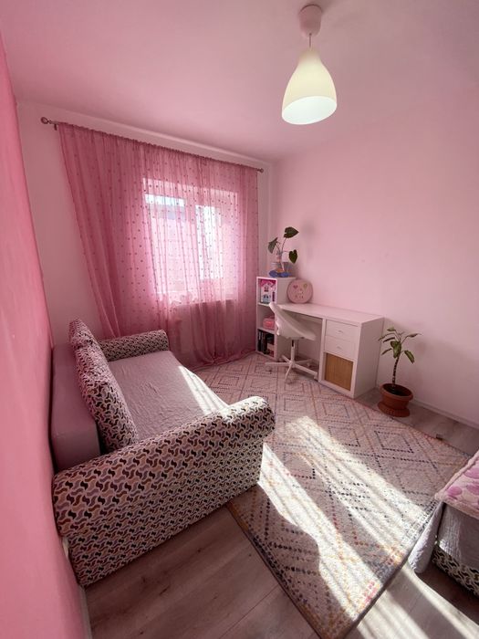 Proprietar 3 camere, 2 bai,et 3, florilor-craiter