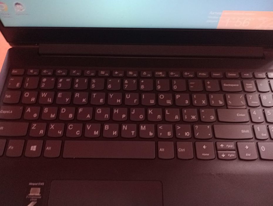 Продам ноутбук в хорошем состаяние