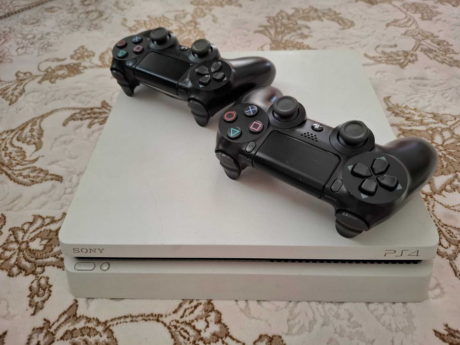 PlayStation 4 Slim 1 TB